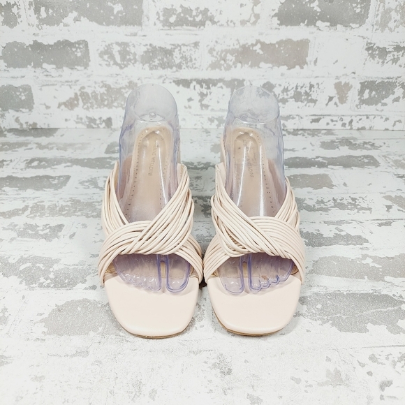 NEW Adrienne Vittadini Annalee Cream Summer Slip On Block Heel Sandals A414 - Picture 7 of 11